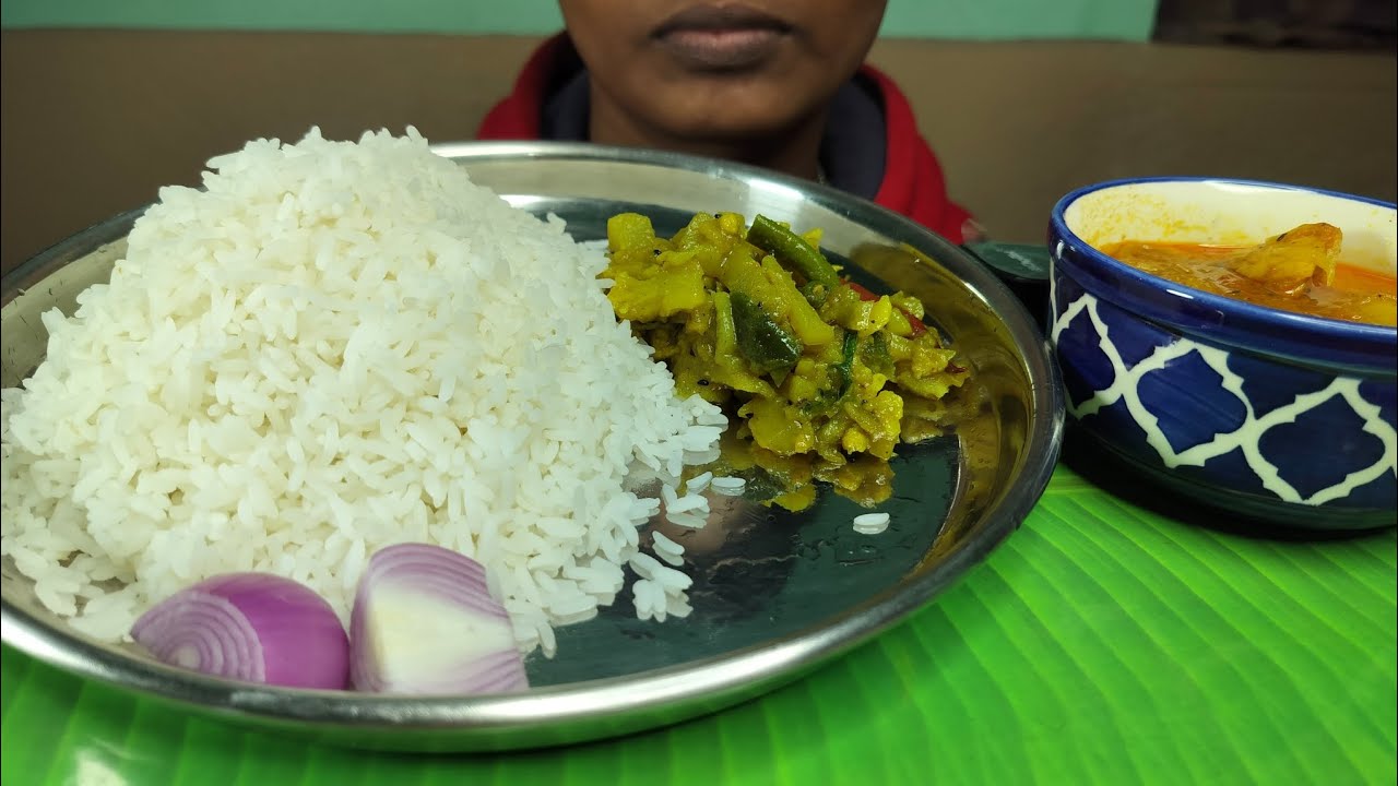 BASMATI RICE WITH CHICKEN CURRY MUKBANG, SOB VEGETABLE DIYE TARKARI, ONION EATING SHOW ASMR 