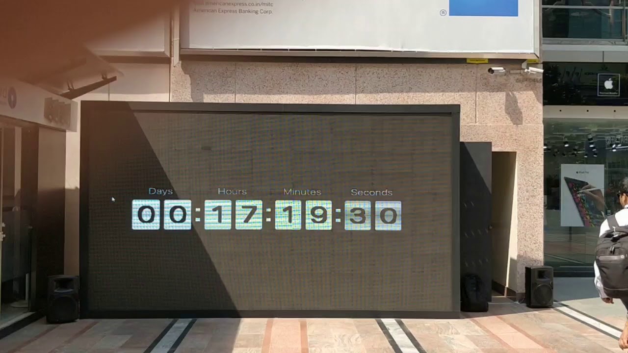 iPhone 8 - Launch India - Content Display on Large Horizontal LED Wall