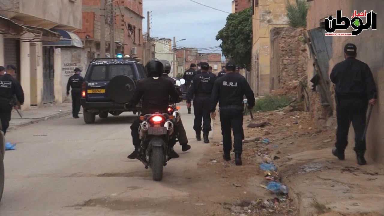 شاهد.. تفكيك عصابة أشرار متكونة من 16 شخصا بغليزان