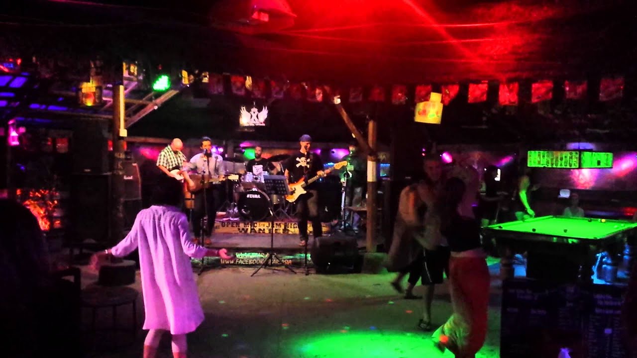 G - G - The Angkor What? Bar