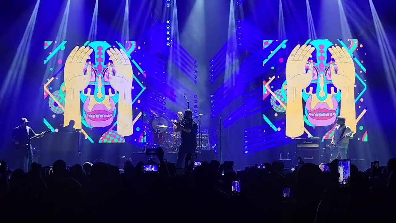 Tribute to Mon Legaspi / Cast of Clowns (Wolgang - The Reunion)