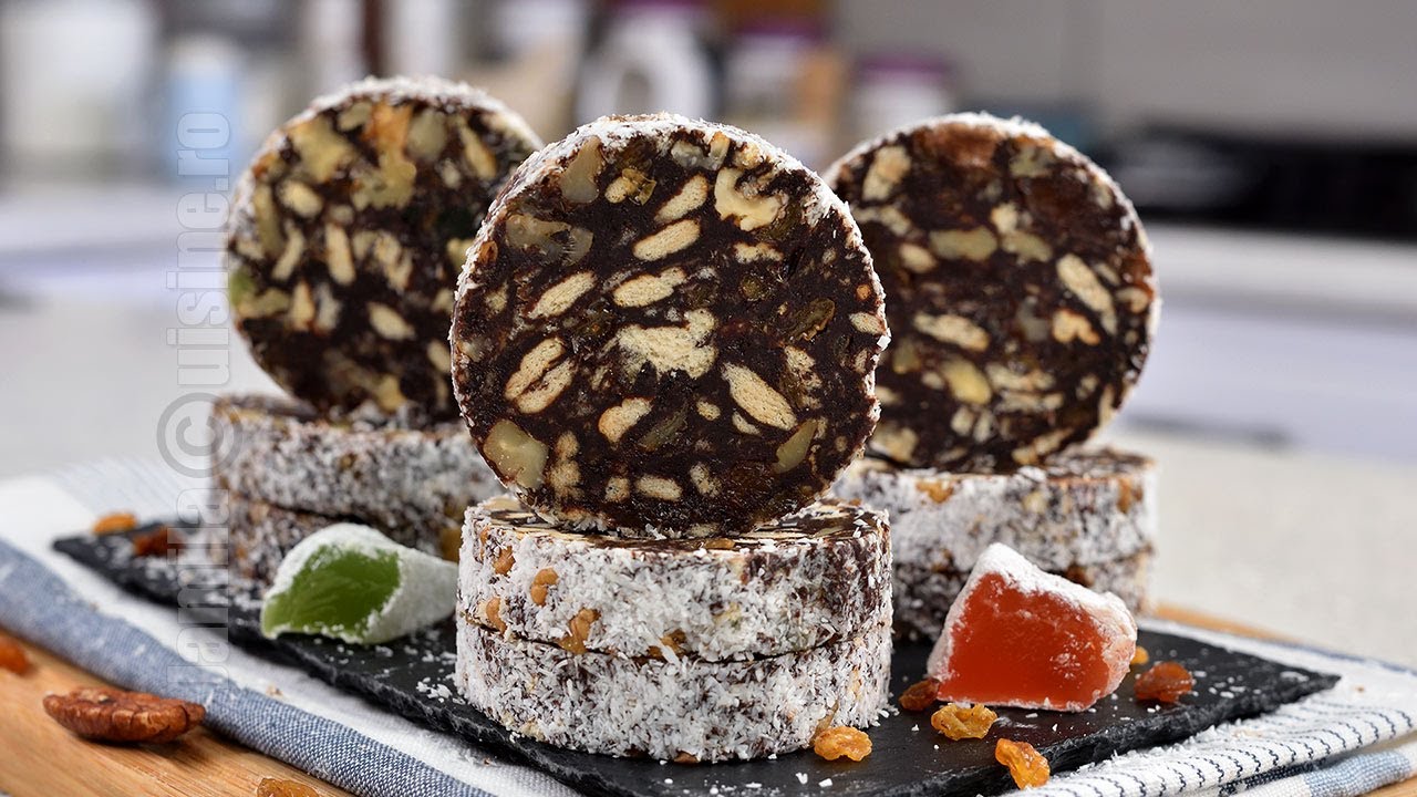 Salam de biscuiti cu rahat si nuca, cel mai iubit desert din copilarie!