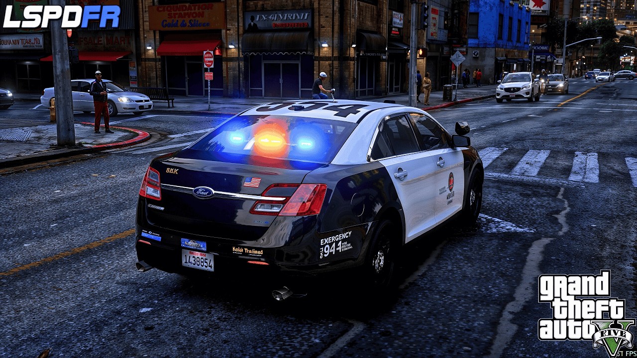 Realistic City Patrol in 4K – Traffic Stop Escalates Fast