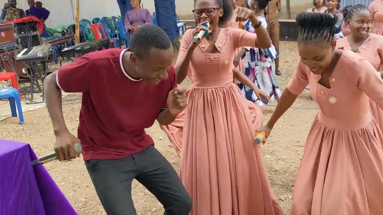 AIC NZEGA VIJANA CHOIR LIVE PERFOMANCE AT NYARUGUSU  GEITA