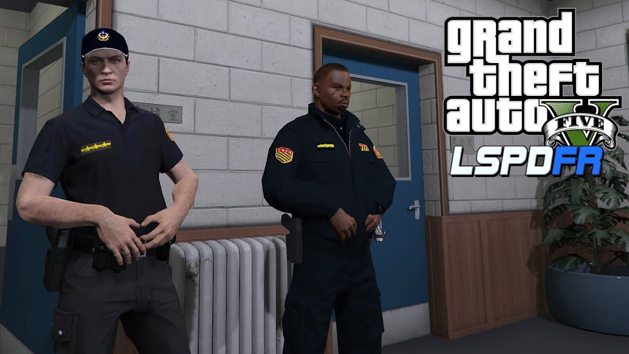GTA 5 LSPDFR 警察模組 139 新式制服換裝中