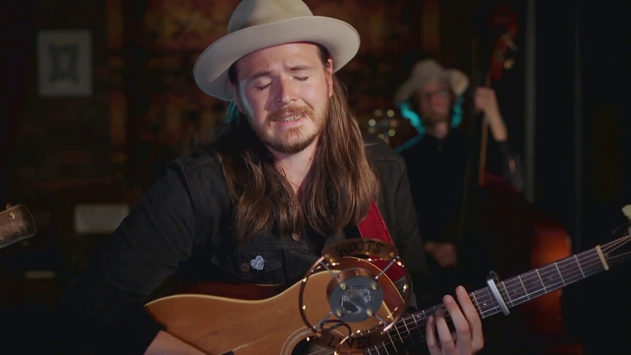 Robbie Cavanagh - Helpless (live at Yellow Arch studios)