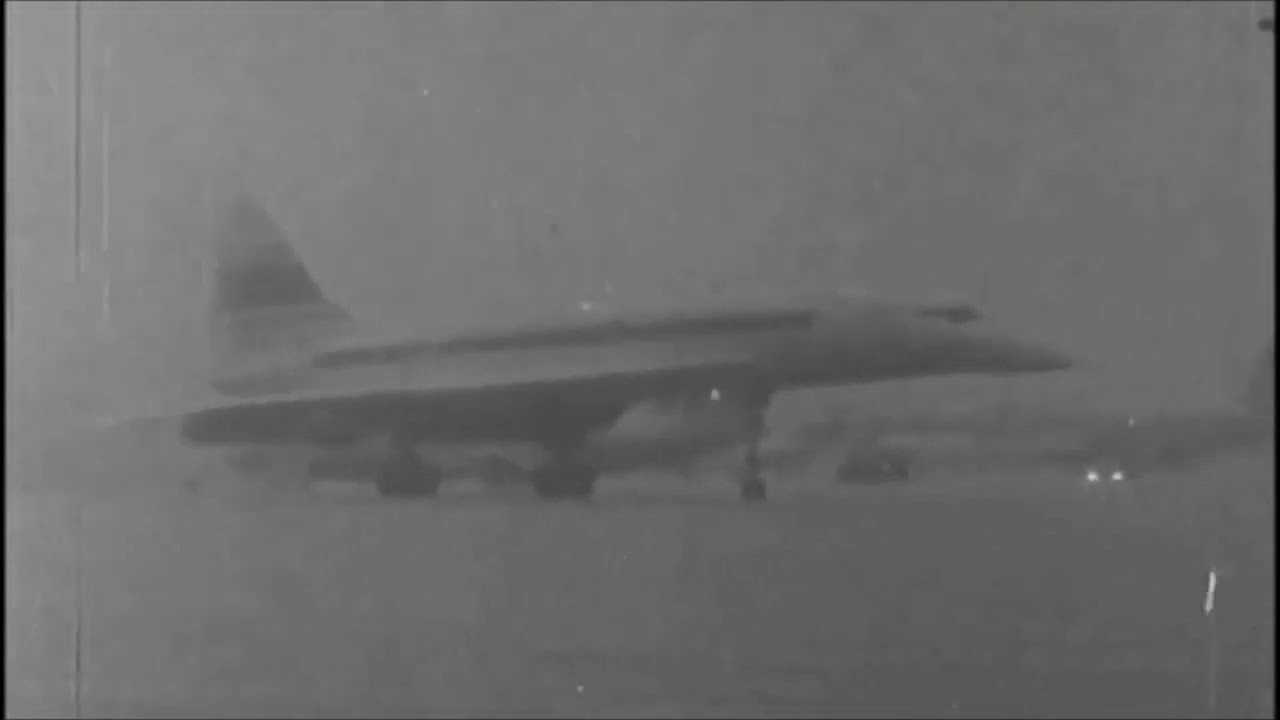 Concorde at Lajes Field (Azores) • 1971
