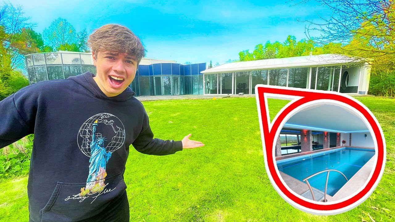 DIT IS MIJN NIEUWE VILLA! (MET ZWEMBAD)