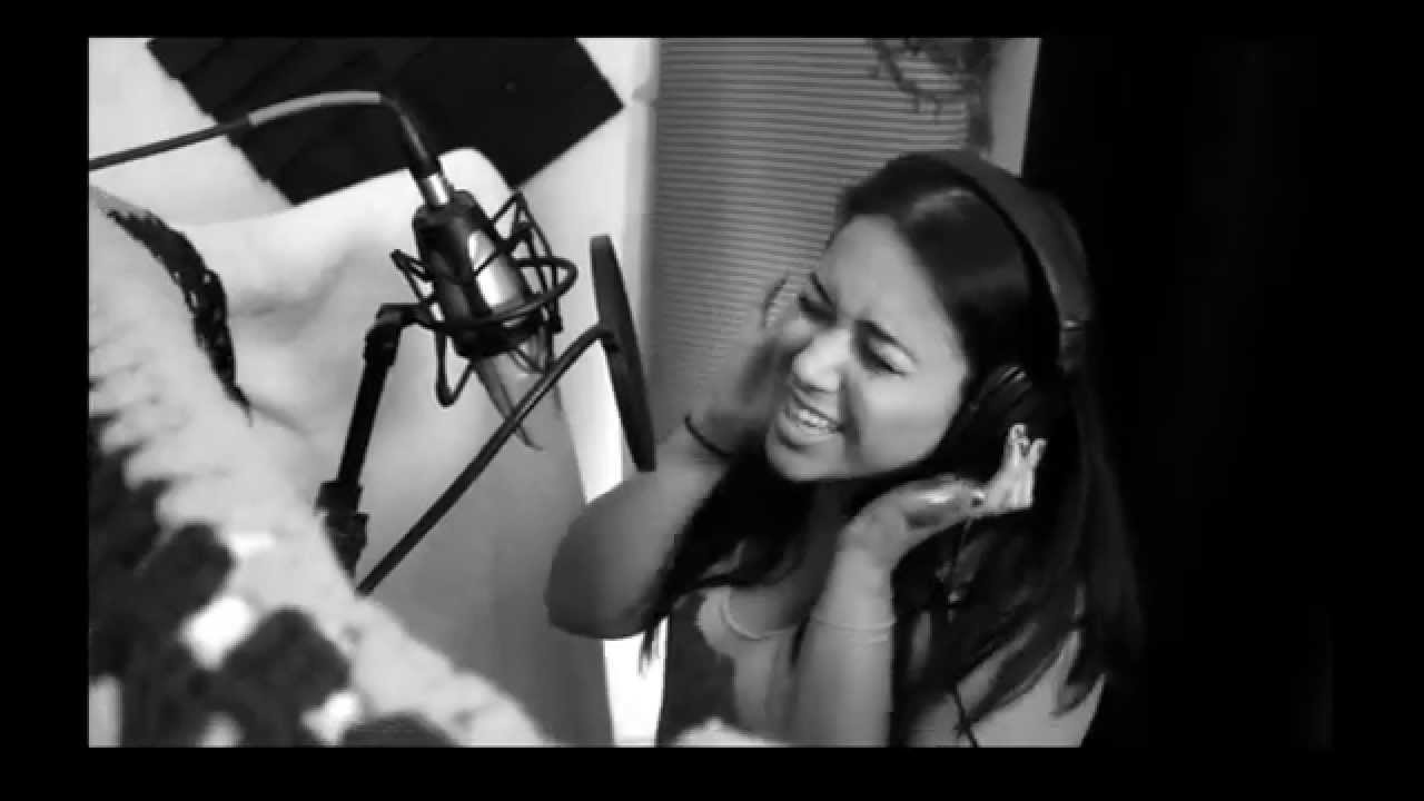 Chandelier - Sia (Cover by Antonette Marie)