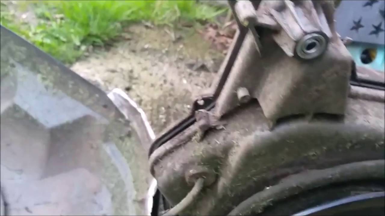 Vorderrad wechseln HUSQVARNA AUTOMOWER 230 ACX