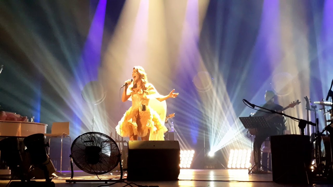 I'Il Never Love Again - Edyta Górniak - Teatr Muzyczny w Łodzi 16.11.2019 - Trasa Akustyczna
