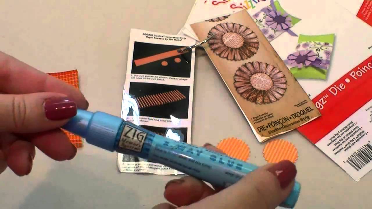 Tim Holtz Paper Rosette with the Sizzix Big Shot