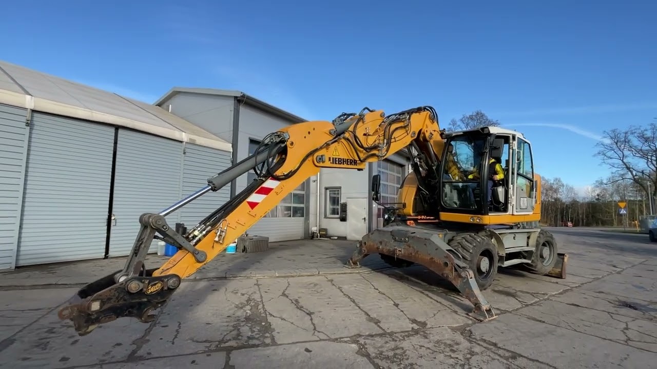 Liebherr 914 Compact