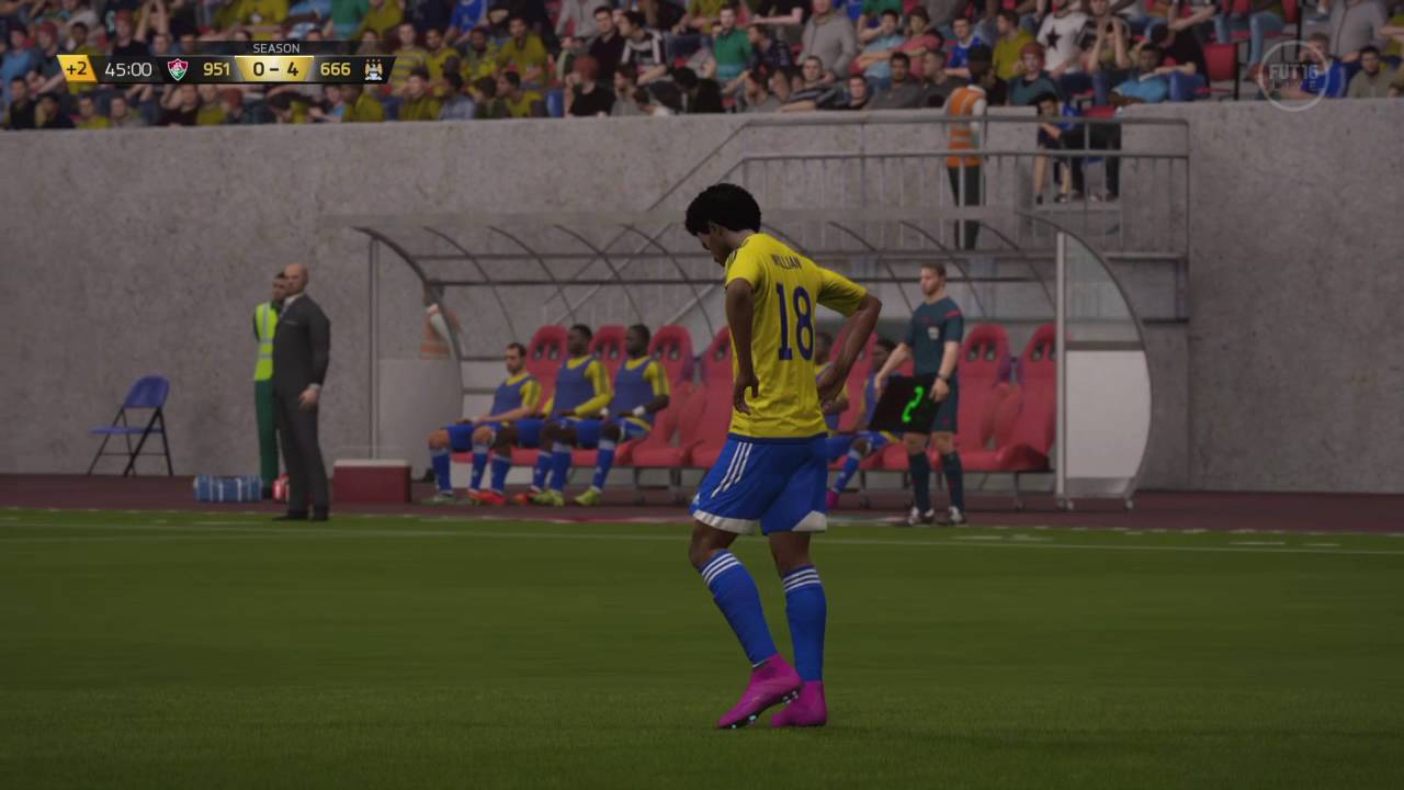 TOTS Icardi volley