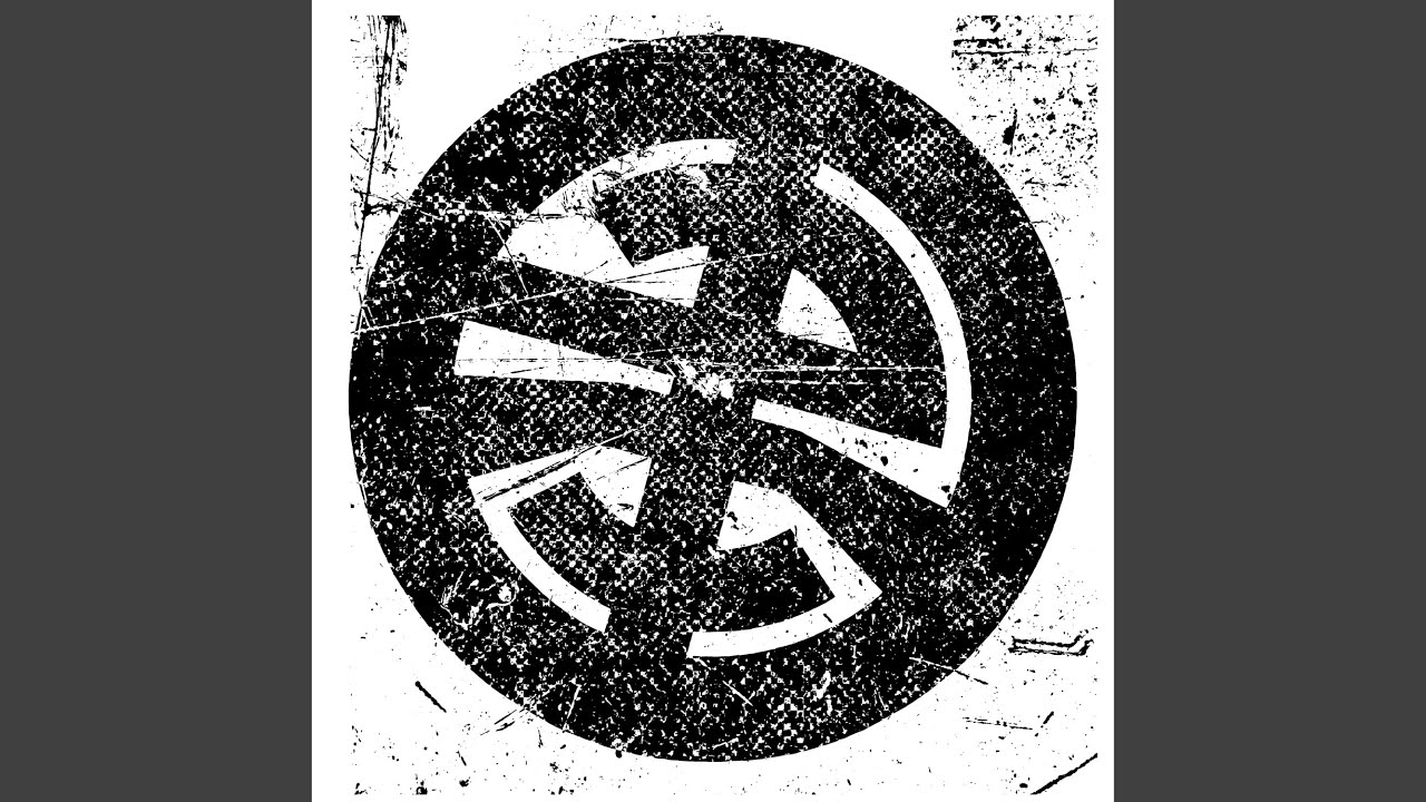 Symétrie parfaite (feat. DJ Grazzhoppa)