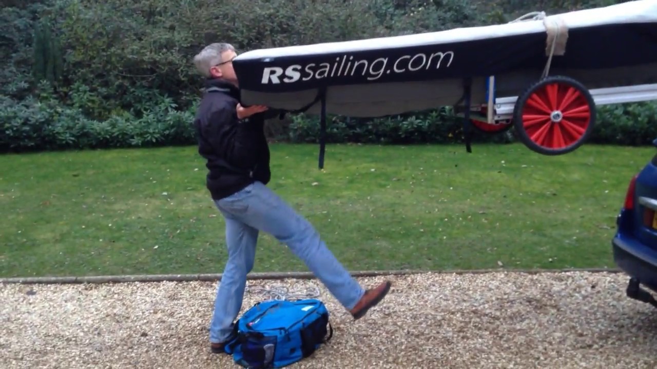 RS Aero - Singlehanded onto Car Roof