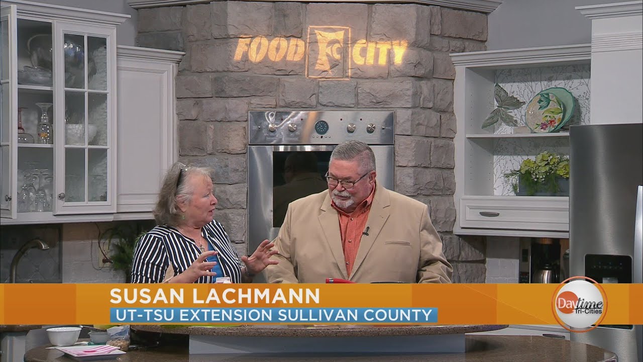 Chocolate salami & dipped bananas by Susan Lachmann