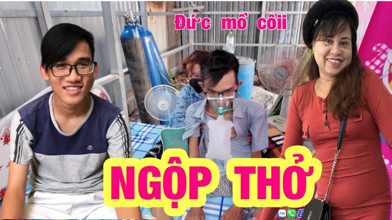 Đức mồ côii bệnh phổi trắng tập ngồi dậy tinh thần tỉnh táo nhưng thở oxy cầm hơi