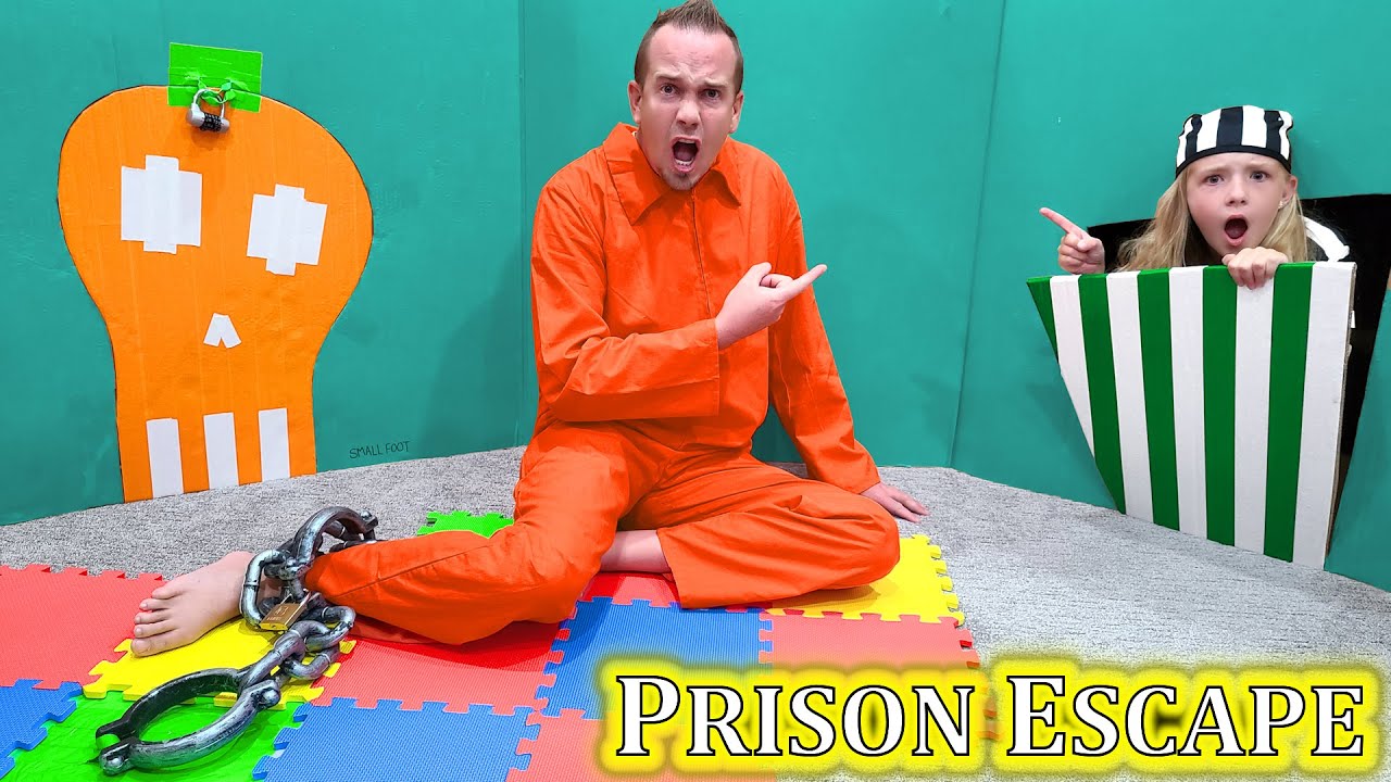 Daddy Daughter Prison Escape!!!