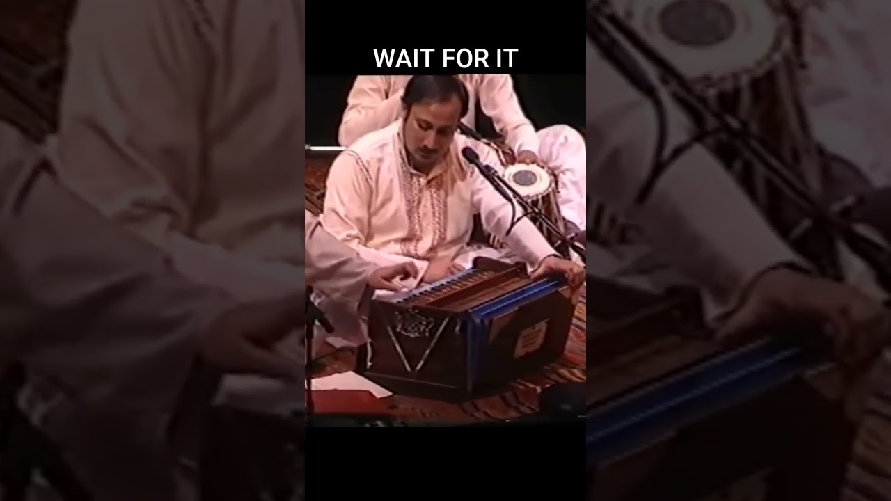 Nusrat Saab Playing Harmonium 😍 #nfak #music #song #qawwali