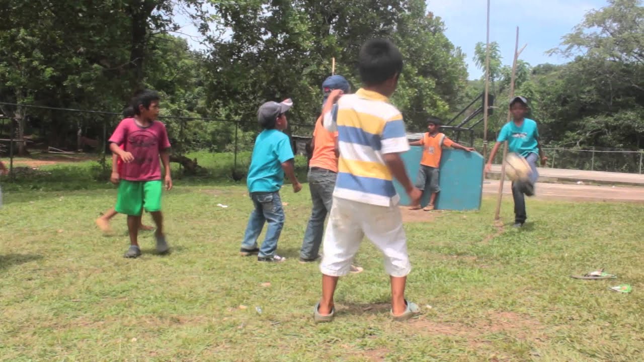 GIRA M&Egrave;DICA 20 30 Y ALMACENES SPIEGEL