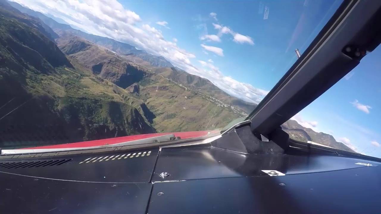Peligroso aterrizaje en Colombia - Dangerous landing A320 Pasto Colombia