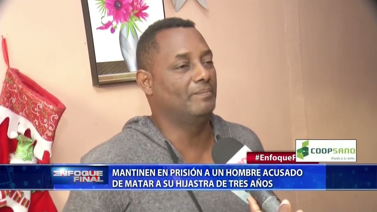 Mantienen en prisión a un hombre acusado de matar a su hijastra de tres años