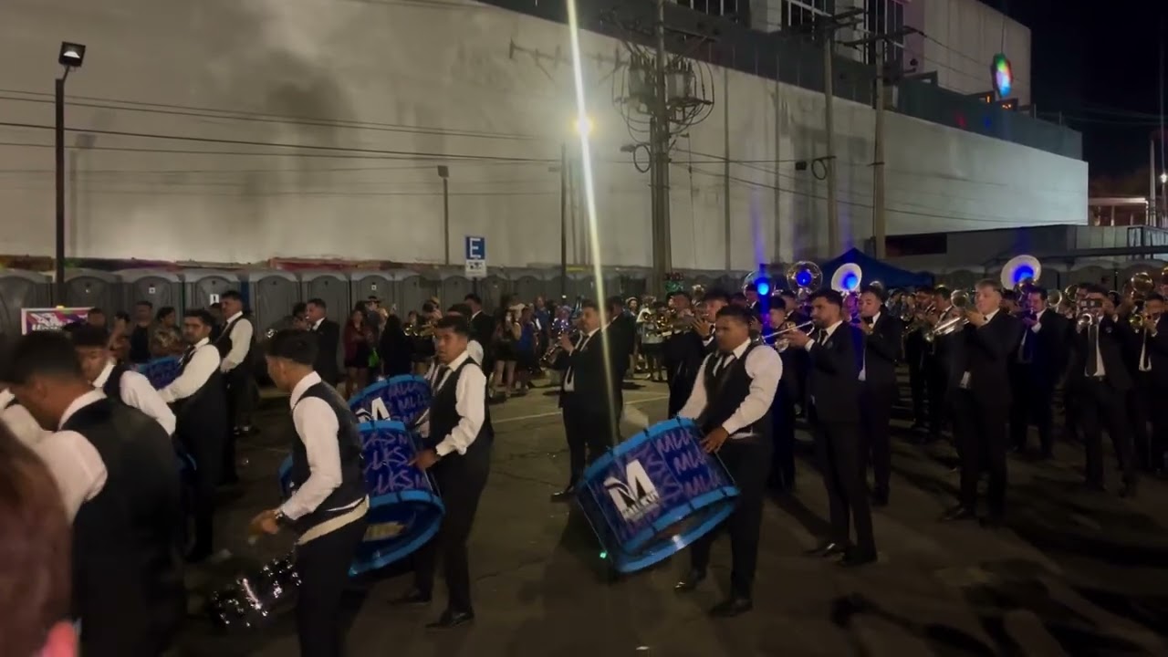 Banda mallkus - Carnaval con la fuerza del sol ( INTRO)