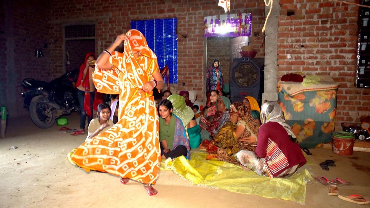 Solid dehati night sow//  J E ki medam ka Power house Dance