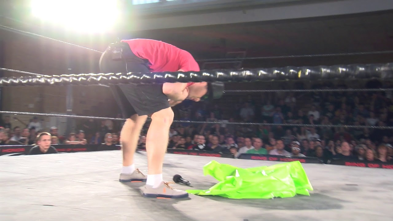 Jon Foss enters Ring of Honor