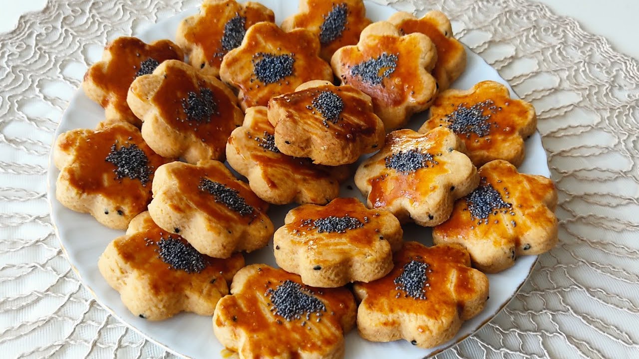 Herkes Hazır Sandı/Bayatlamayan Kıyır Kıyır Ağızda Dağılan Pastane Kurabiyesi👌