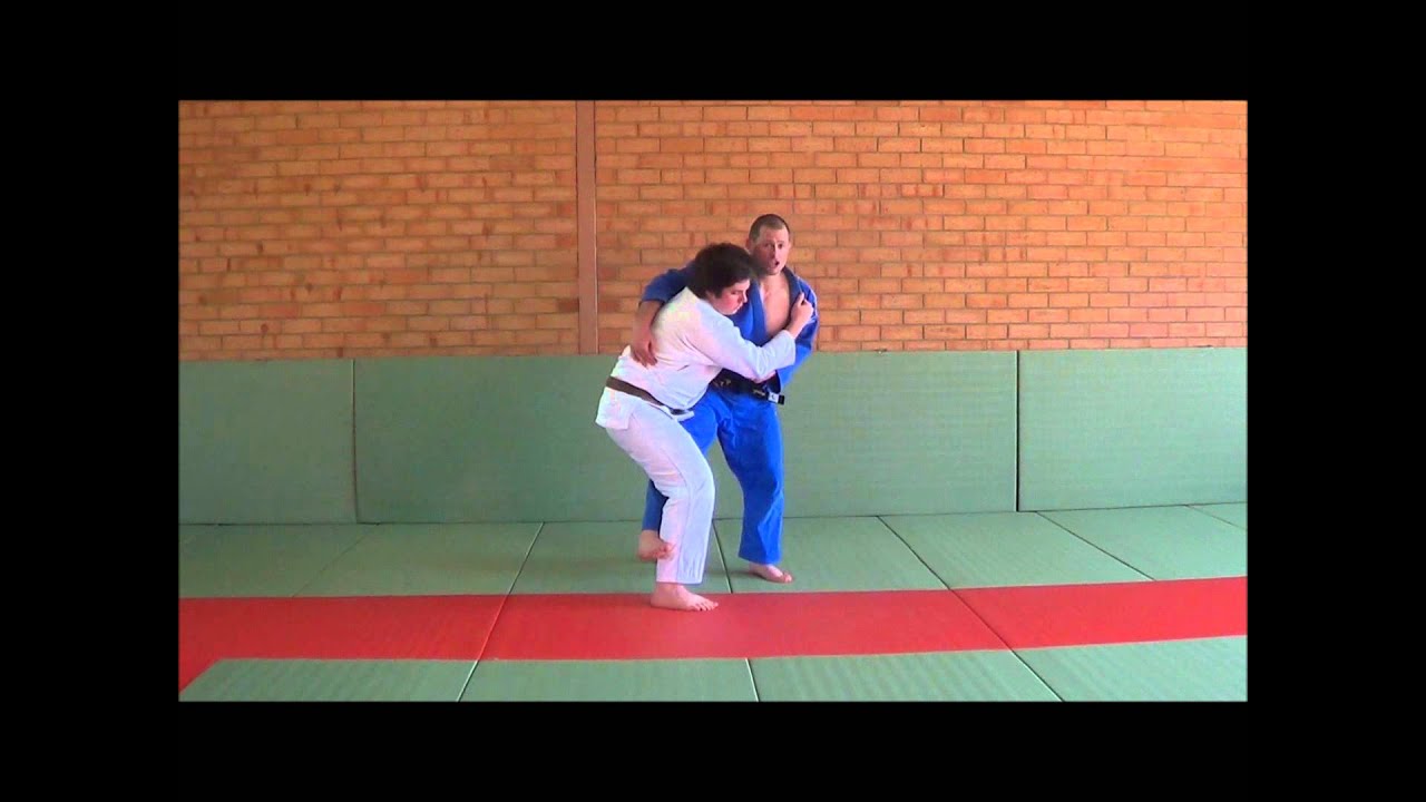 Defending an ura nage pickup - stopping the suplex and te guruma