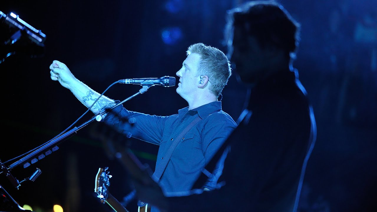 Queens Of The Stone Age - A Song For The Dead at Reading 2014