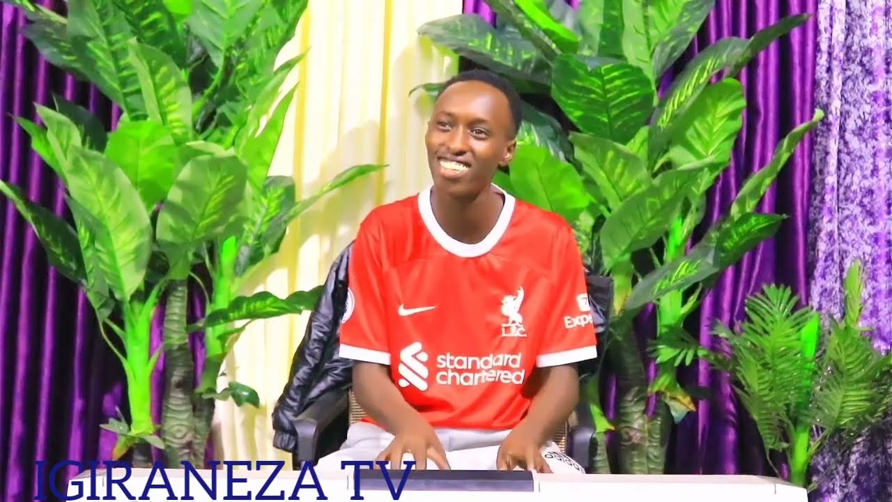 PIANIST CONSEIL UMUKUNGA AWUZI NEZA !