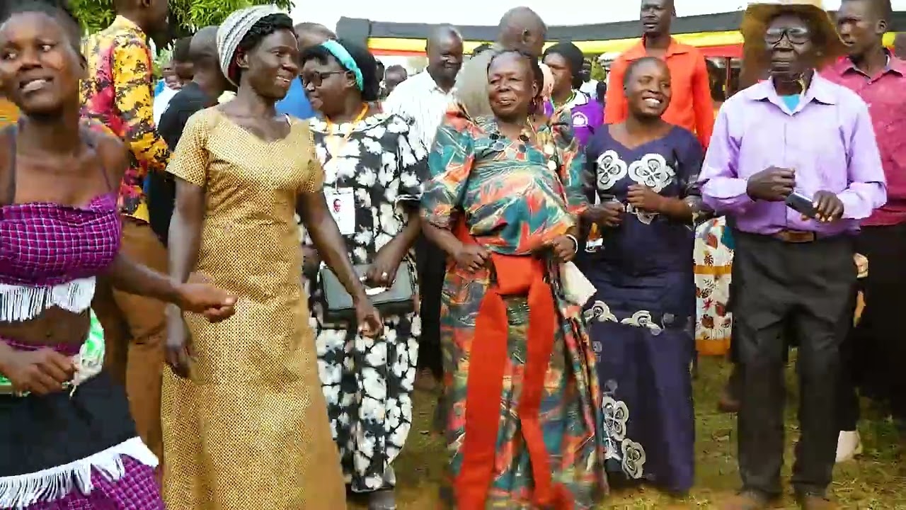 Lyeli Oran Lawii Awobe   By Obol Justine Simpleman