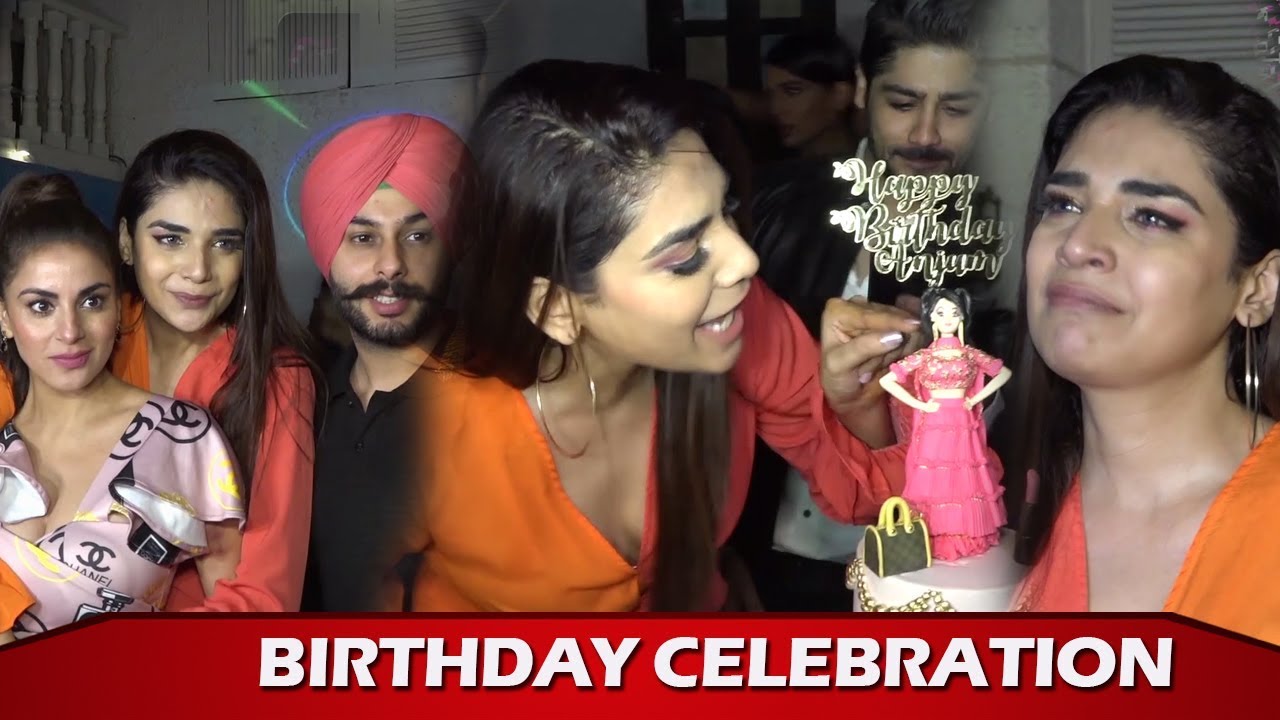 Anjum Fakih Celebrates Her Birthday With KumKum Bhagya & Kundali Bhagya Team