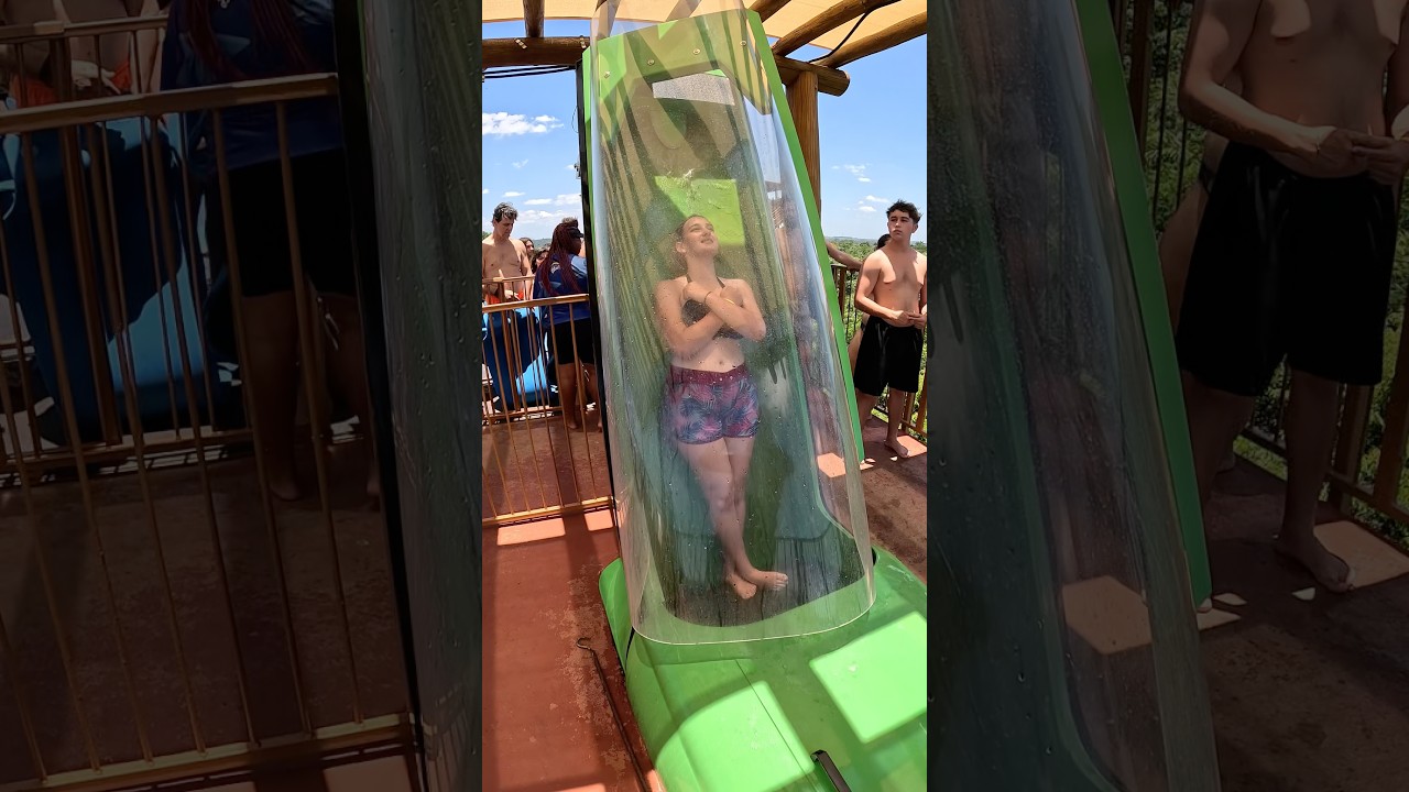 Blue Park Aqu&aacute;tico 🇧🇷 Free Fall Drop Water Slide