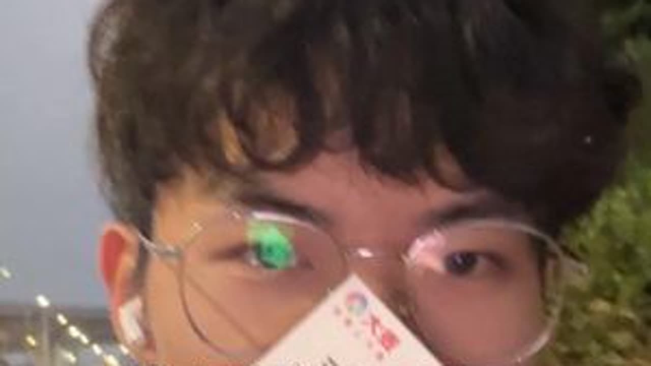 我去欣赏了李健老师的巡回晚课，以下是我的笔记……#大学生 #vlog #李健 #万物安生时李健世界巡回演唱会 #神级现场