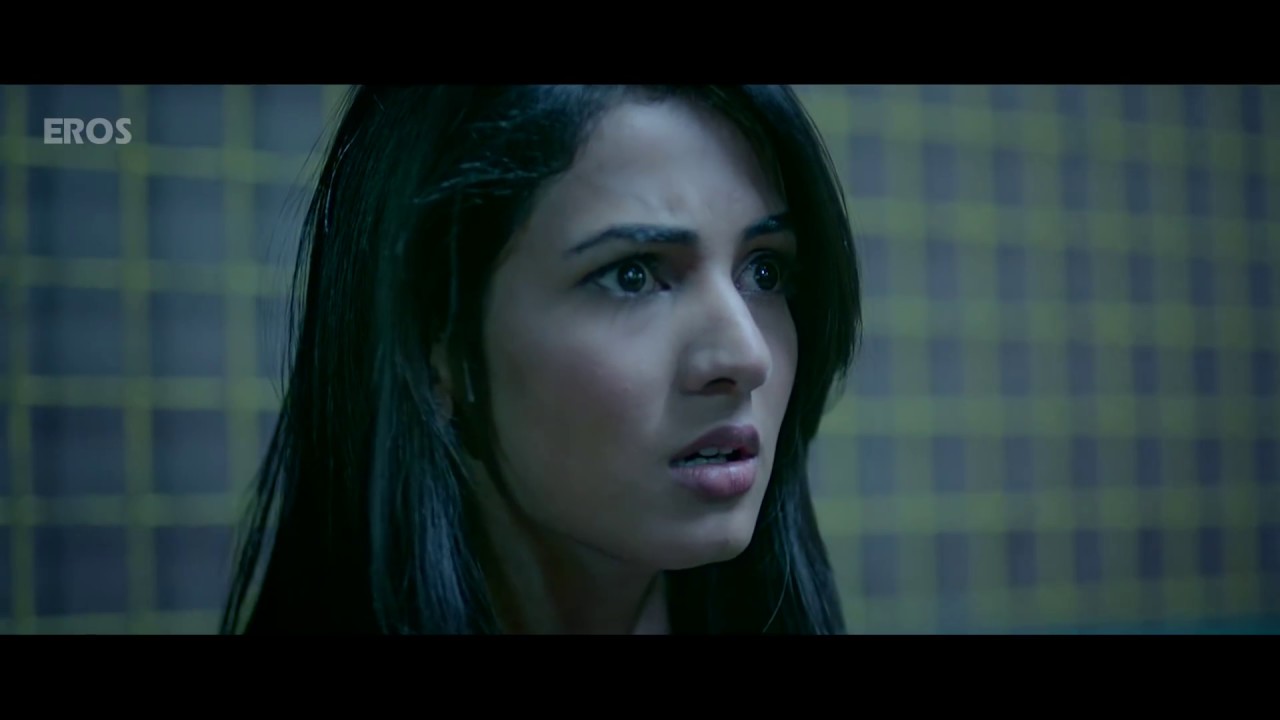 Sonal Chauhan Shocked | 3G