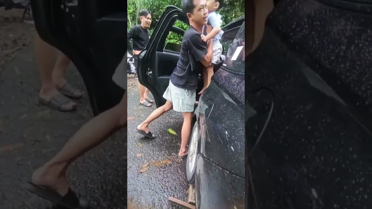 Jalan Propinsi Jawa Tengah, Penghubung Kabupaten Cilacap dan Brebes......Jalan Sangat Licin !!!