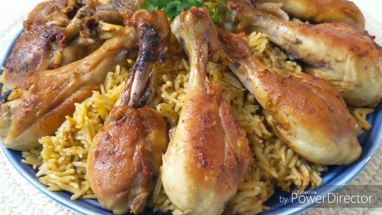 rice with chicken legs 
ሩዝ ምስ ደርሆ ( ንስካቡሊ)