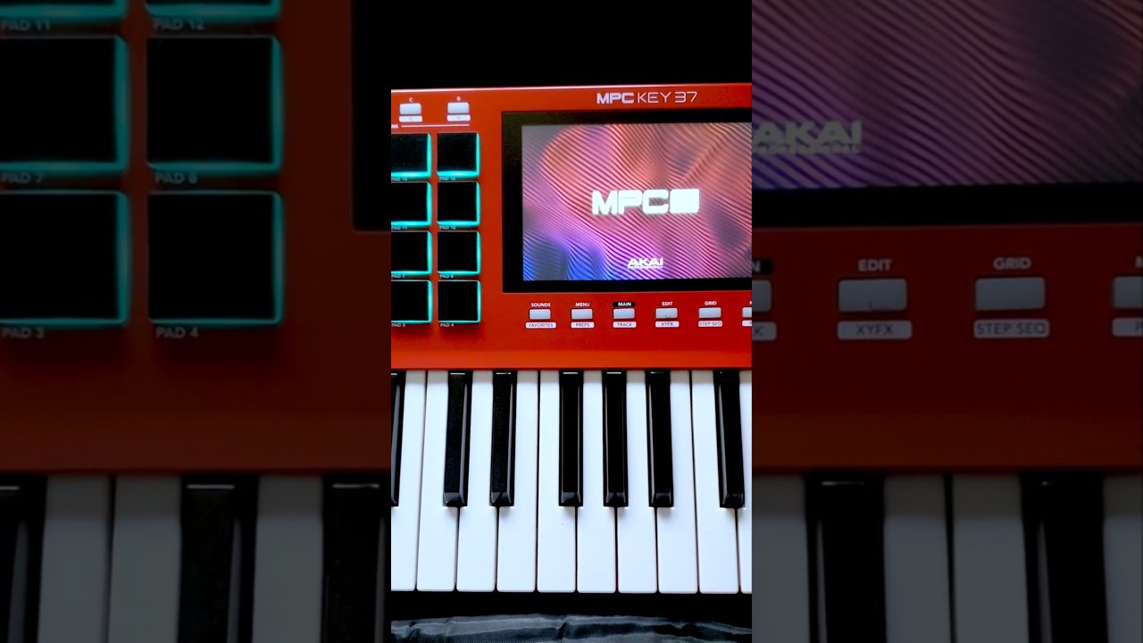 Akai MPC KEYS 37 Unboxing