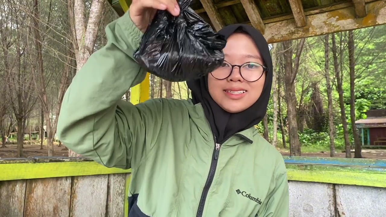 PANTAI NGUDEL EDITION - MINI GRILL WITH CACA & IZZA