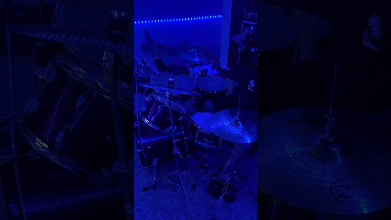 Quick drum session after years of being inactive. Getting back into it.