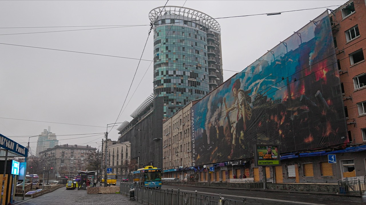 Lost in Kyiv