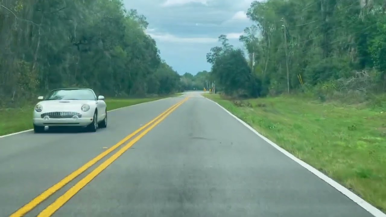 Filming Location: Jeepers Creepers (2001). Dunnellon, Florida.