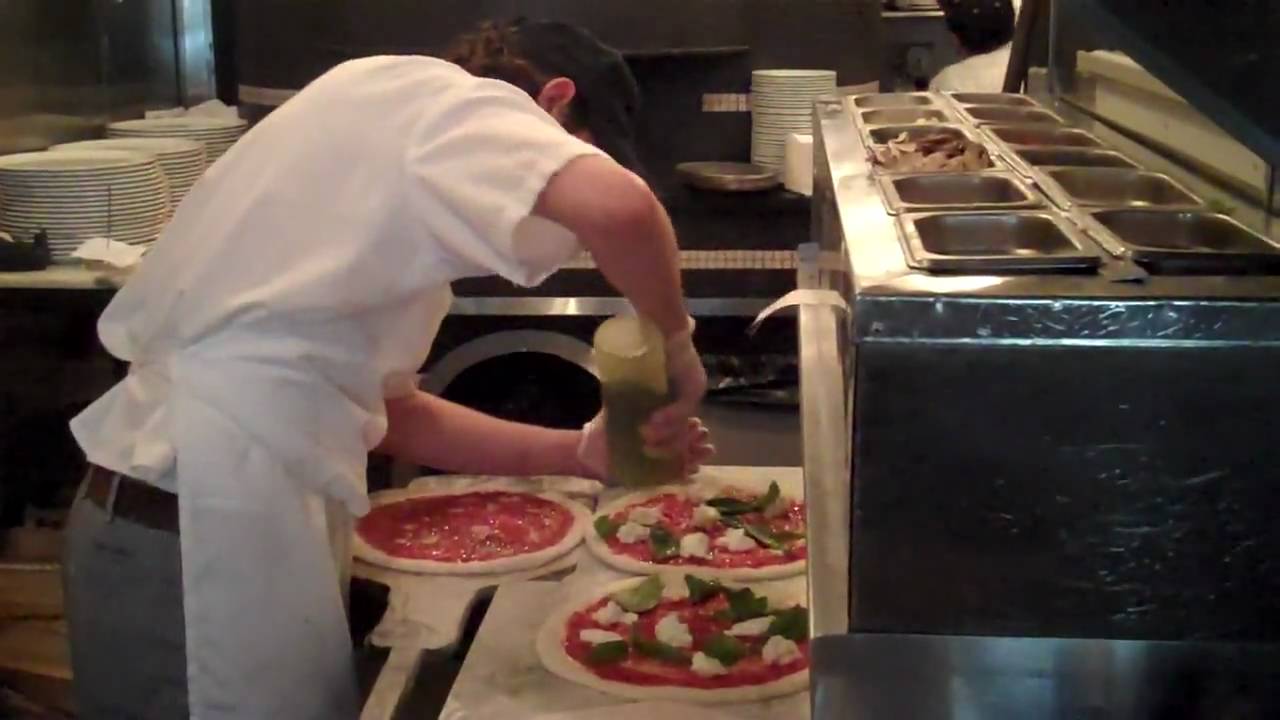 Motorino East Village 4-15-2010.mp4
