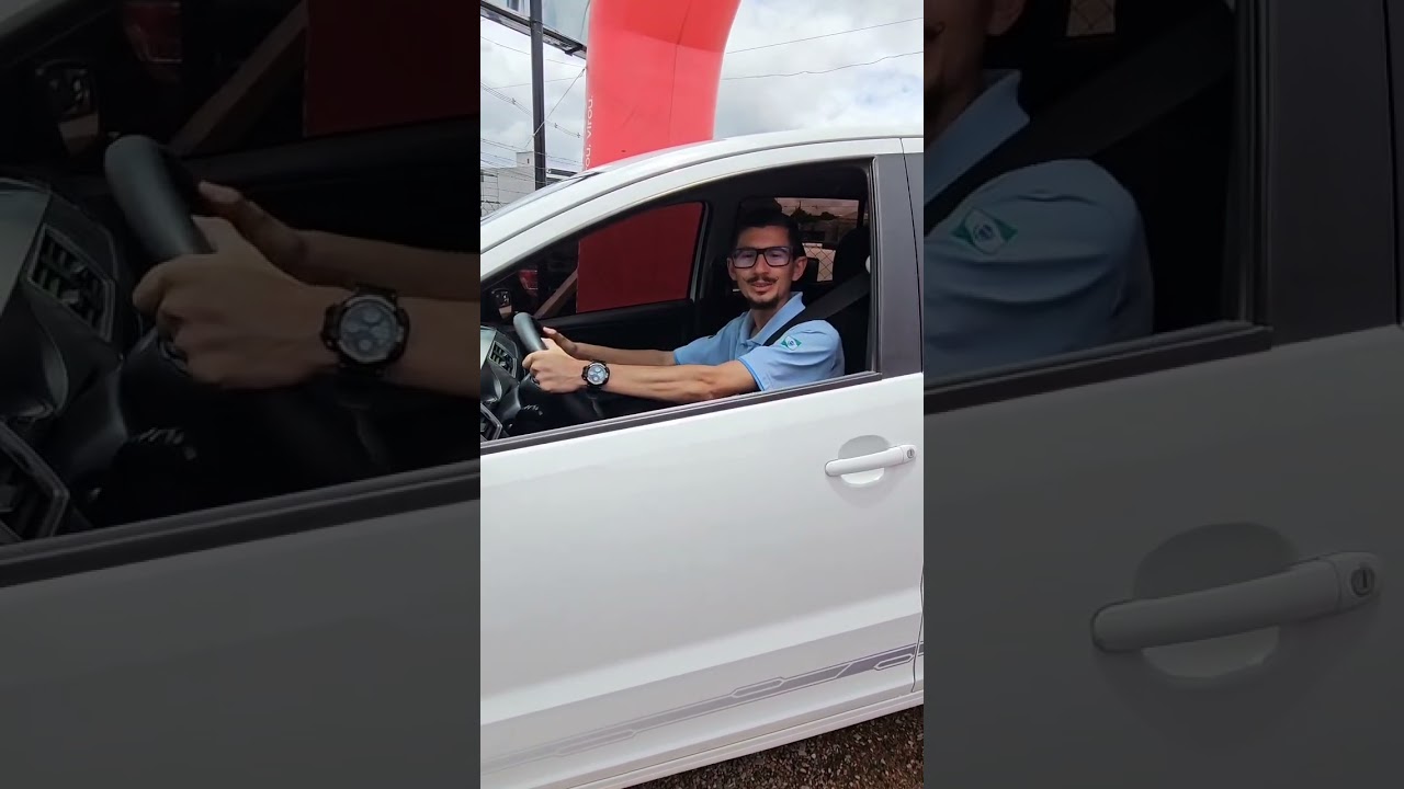 Fox Connect 1.6 2022! Um dos carros mais completos da categoria! Entre em contato (41)920047172