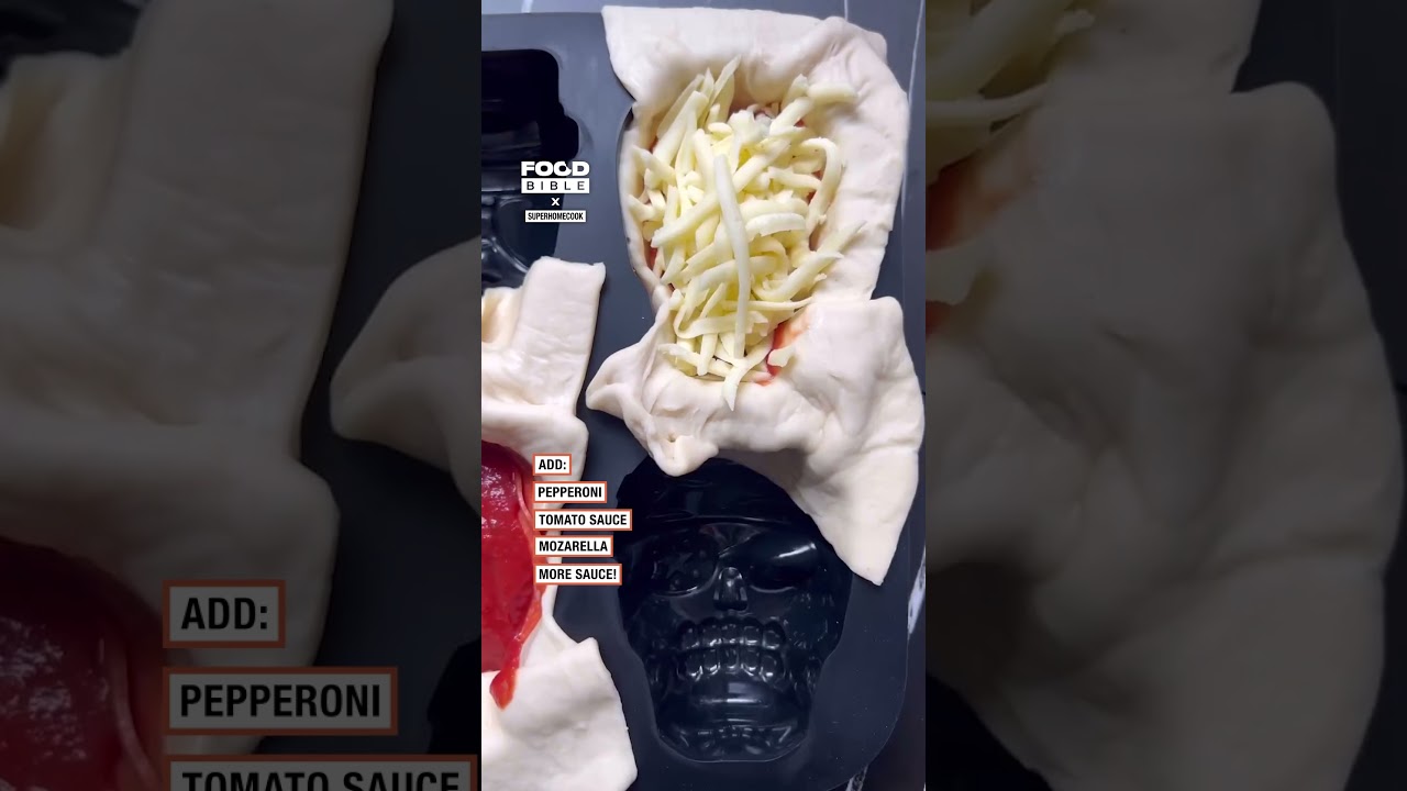 These pepperoni pizza skulls are so spooky 🍕💀     🎥: Instagram/ superhomecook
