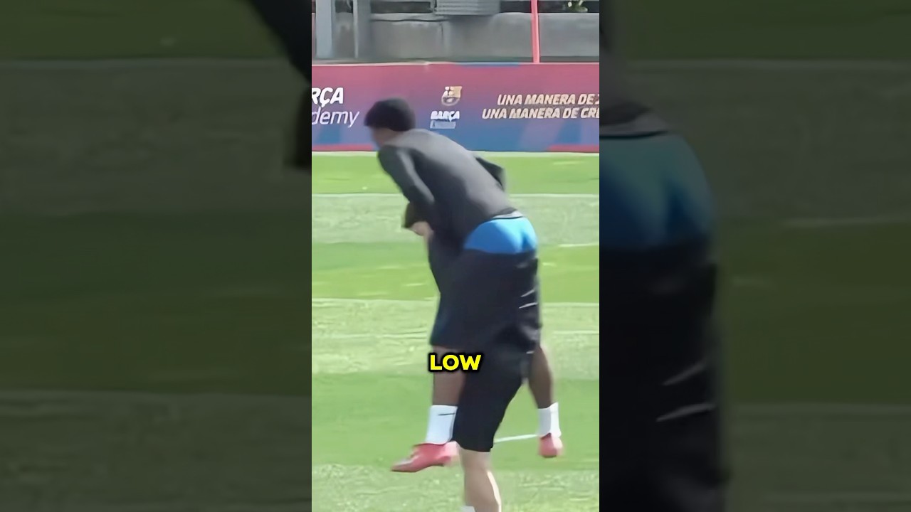No wonder Lamine Yamal always wears his pants so low.#shortvideo #shorts #lamineyamal #fyp